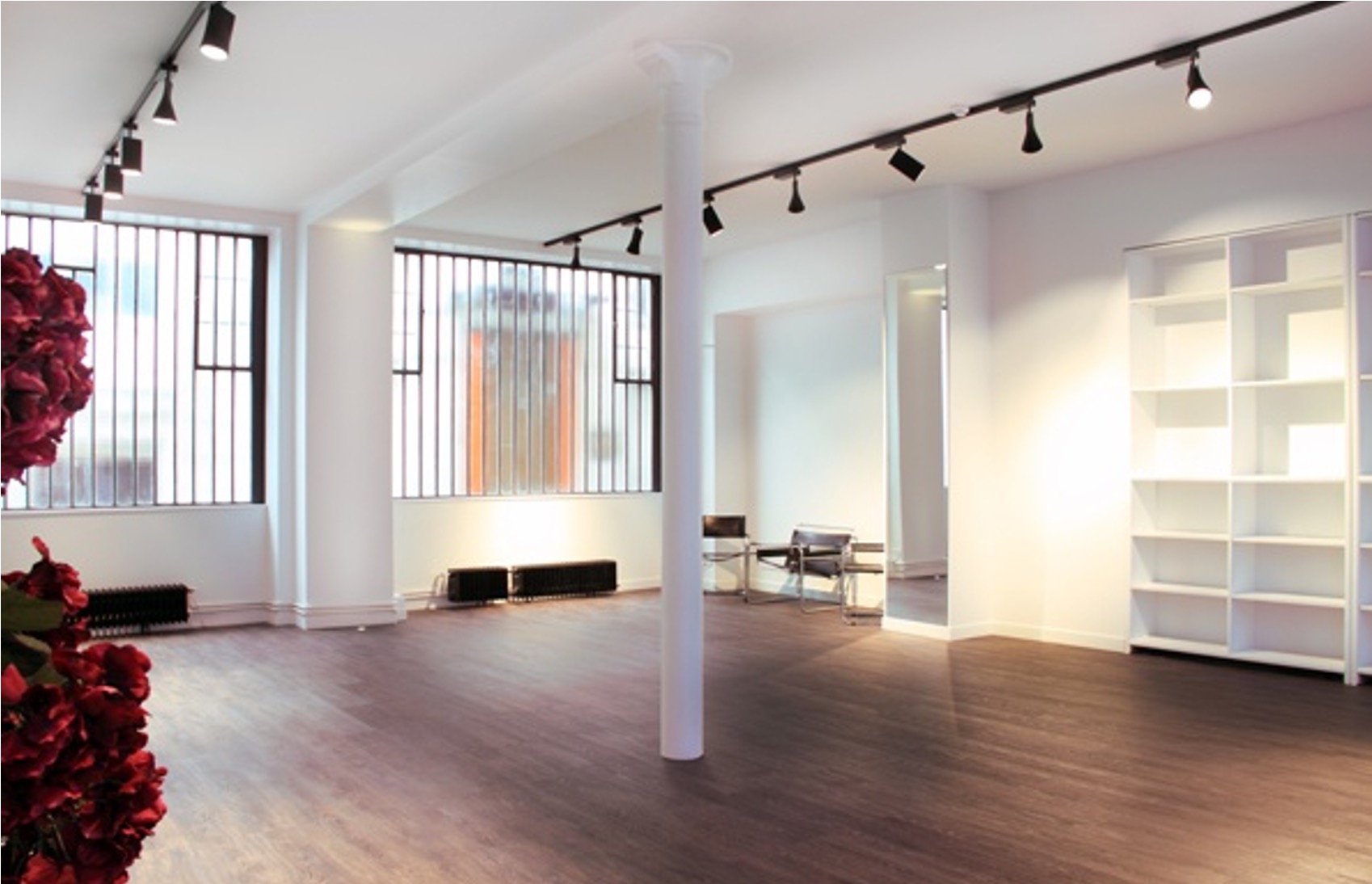 Showroomby 4
