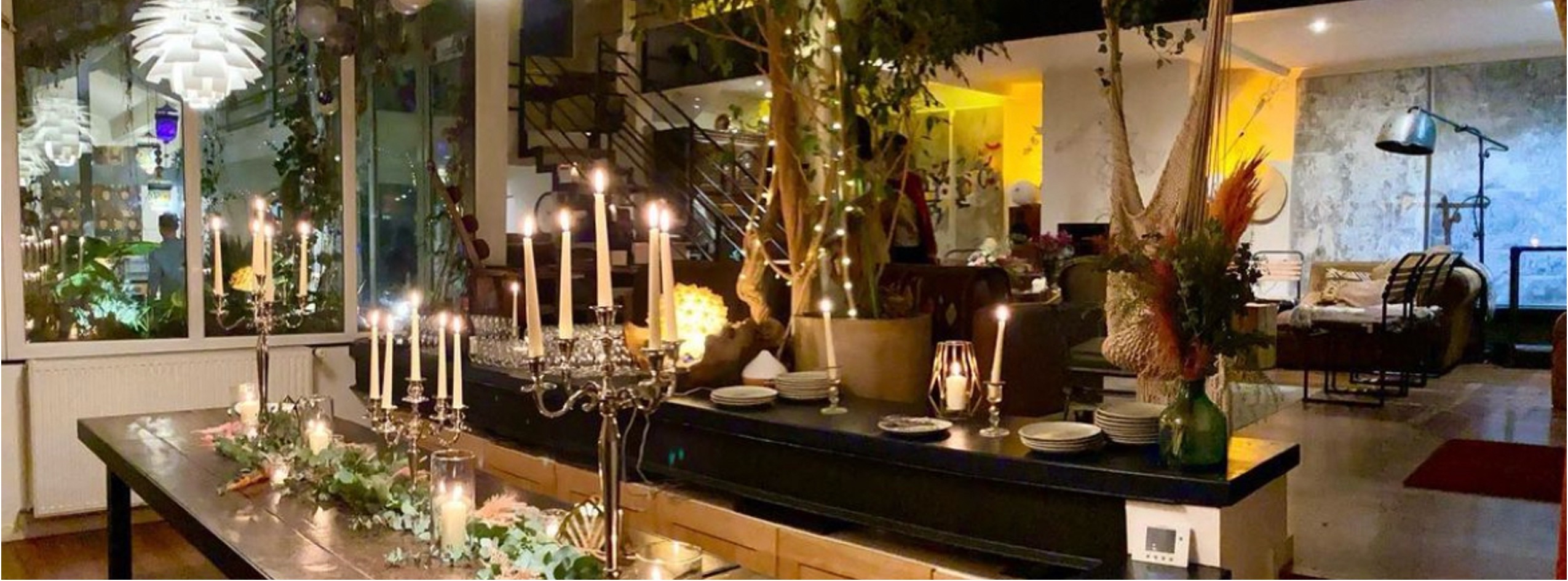 Le Decor À l&rsquo;Envers