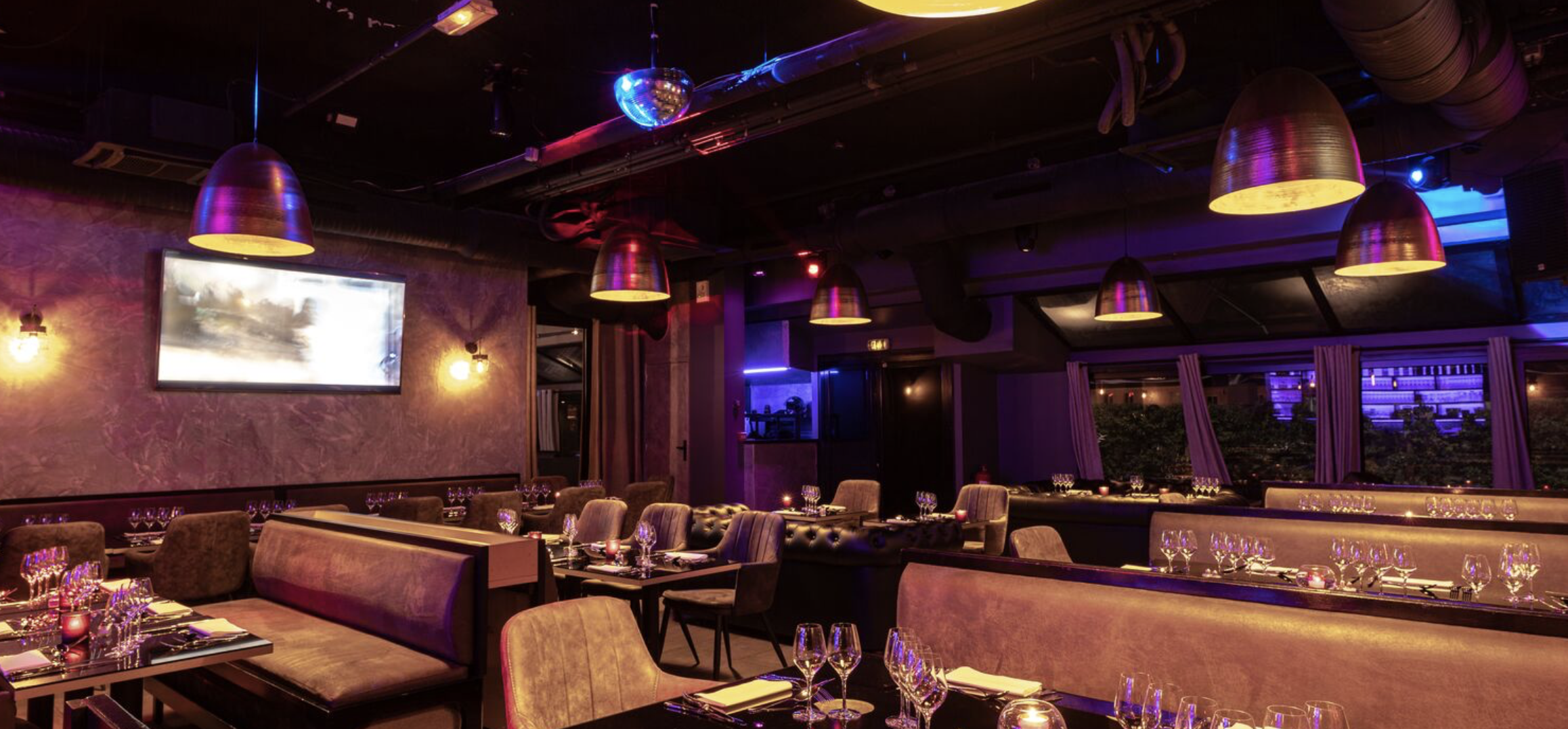 Salle ace-club à louer sur  pour des événements